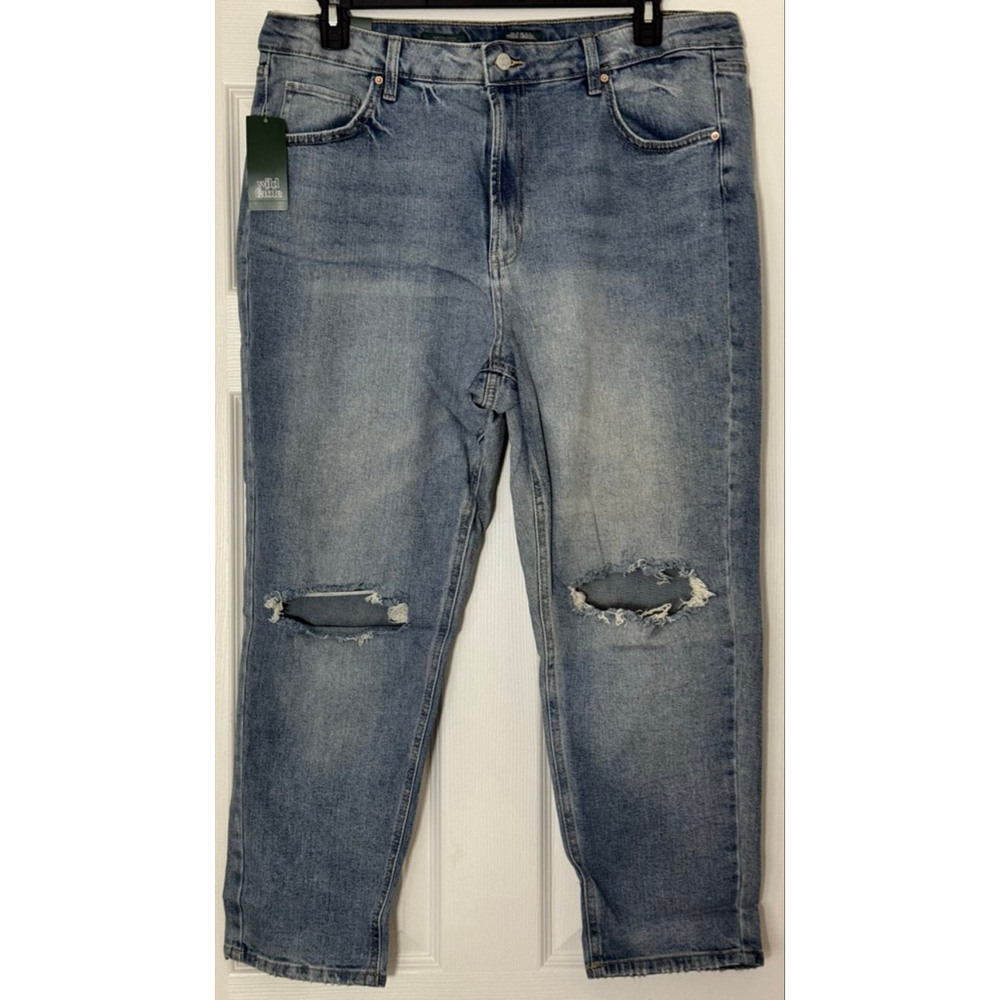 Women's Wild Fable Blue Distressed Highest Rise Mom Jeans 18